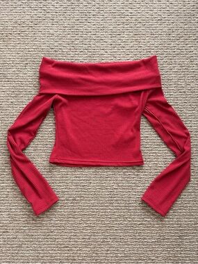 Red Ribbed Off-Shoulder Crop Top
